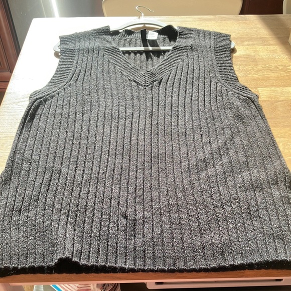 H&M WOMEN’S LONG SWEATER VEST SIZE S - Picture 6 of 11